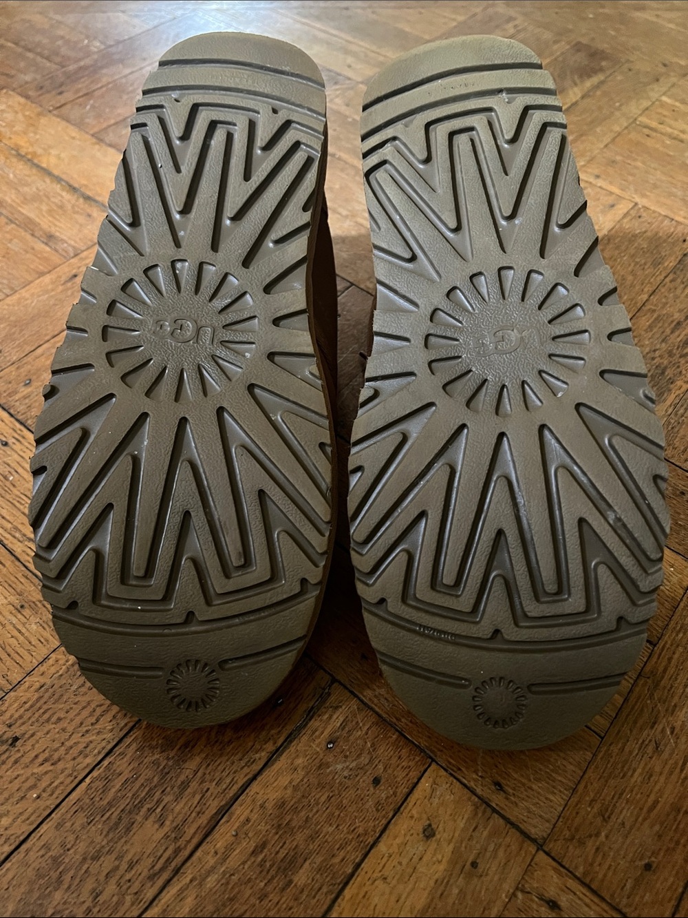 UGG Neumel men’s size 11 brand new - Picture 5 of 7